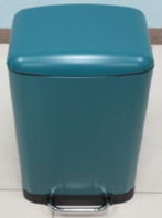 HY-0423009 Stainless Steel Pedal Trash Can