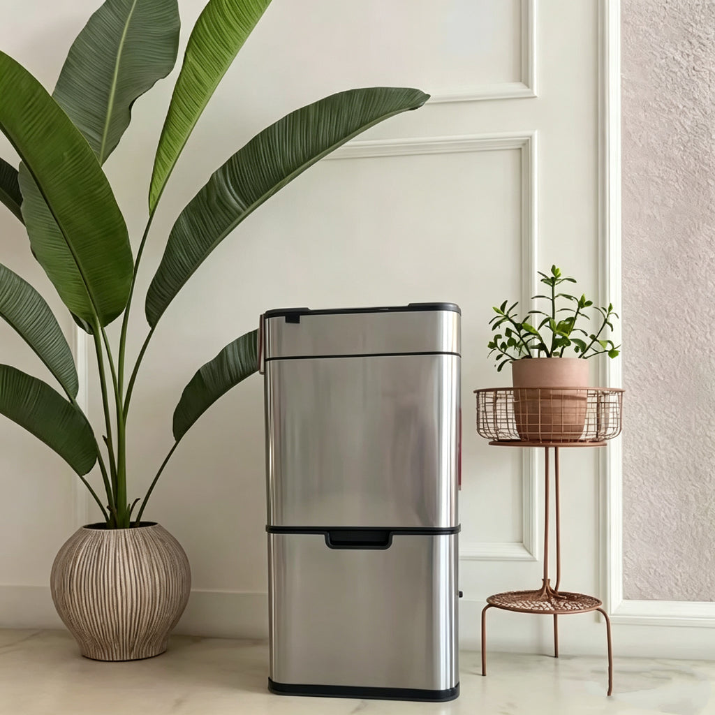 HY-26042712 Smart trash bin.