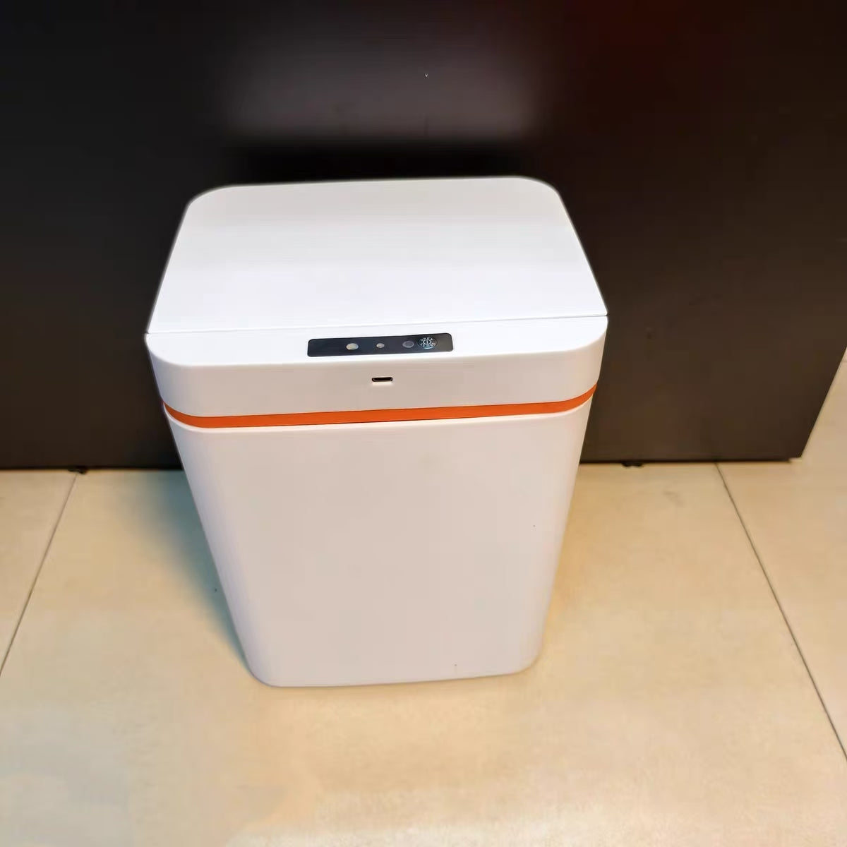 HY-0428004 Square Sensor-activated Trash Can
